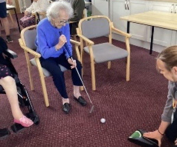 Indoor Golf