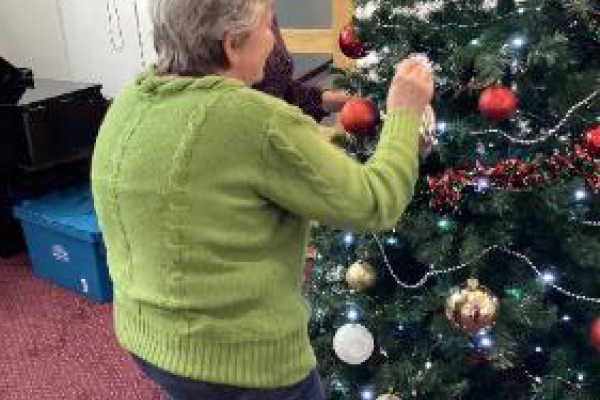 Decorating Tree